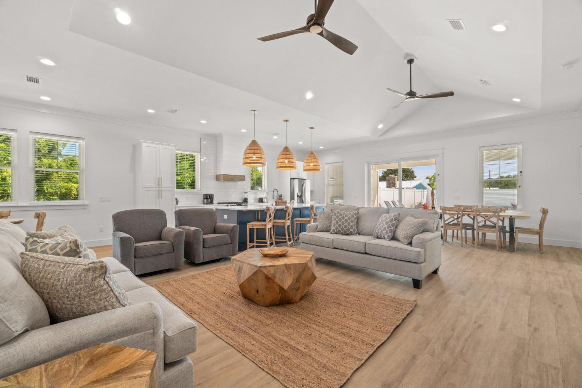 Brand New Home With In-Ground Pool, Four Houses From Beautiful Laguna Beach Panama City Beach Buitenkant foto